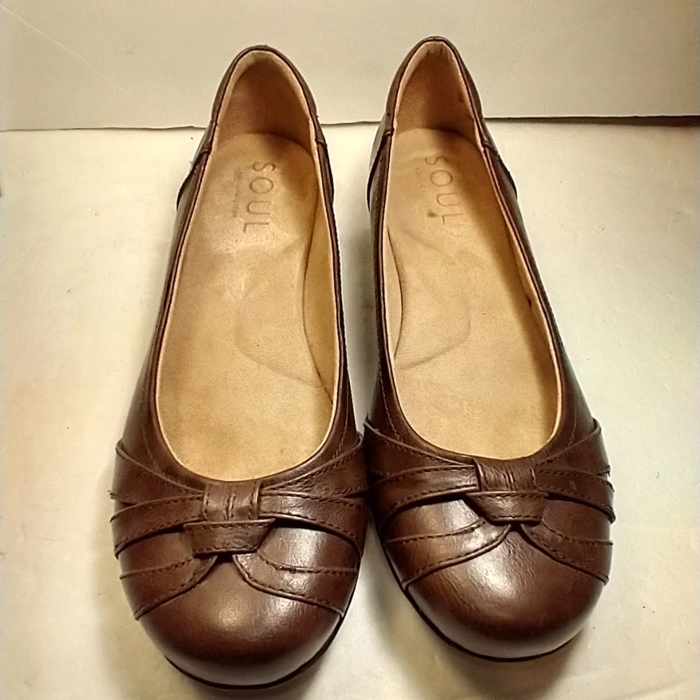 Soul Naturalizer Gift Brown Ballet Flats Women's sz 9M.